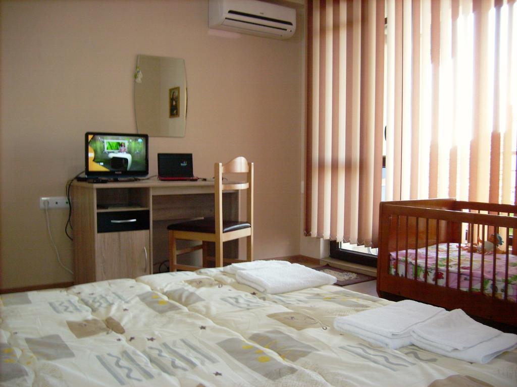 Ddenko Apartment Burgas Rum bild