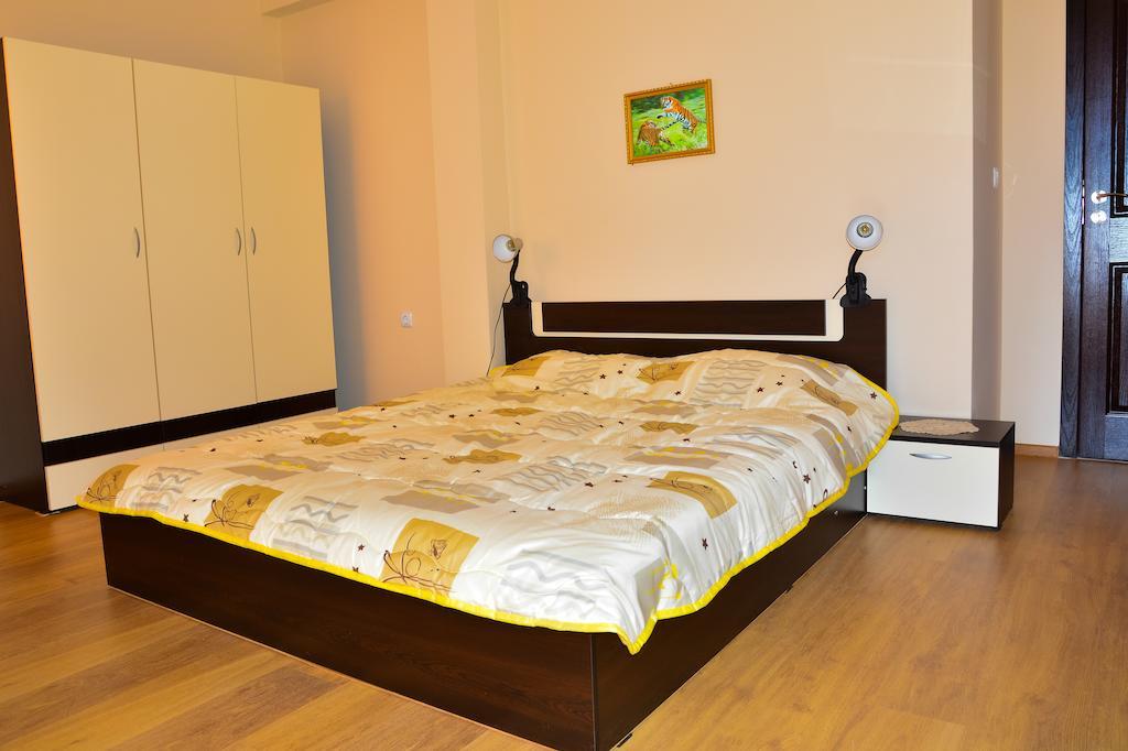 Ddenko Apartment Burgas Rum bild