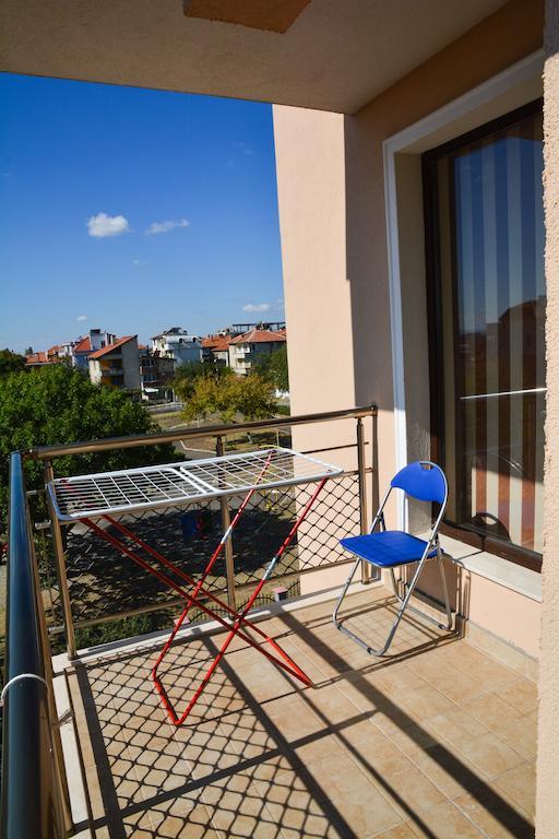 Ddenko Apartment Burgas Rum bild