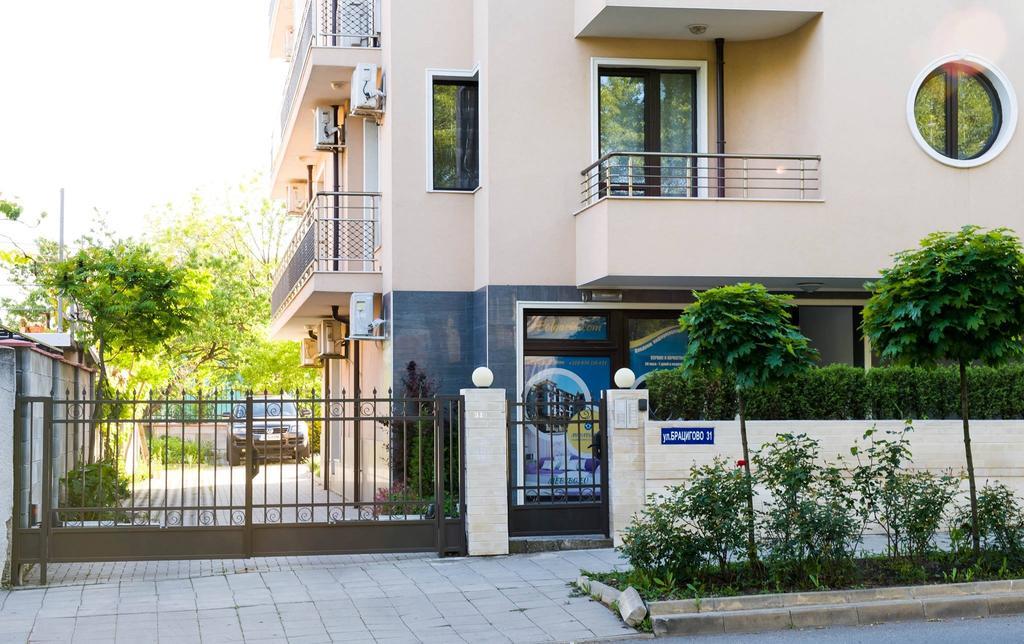 Ddenko Apartment Burgas Exteriör bild